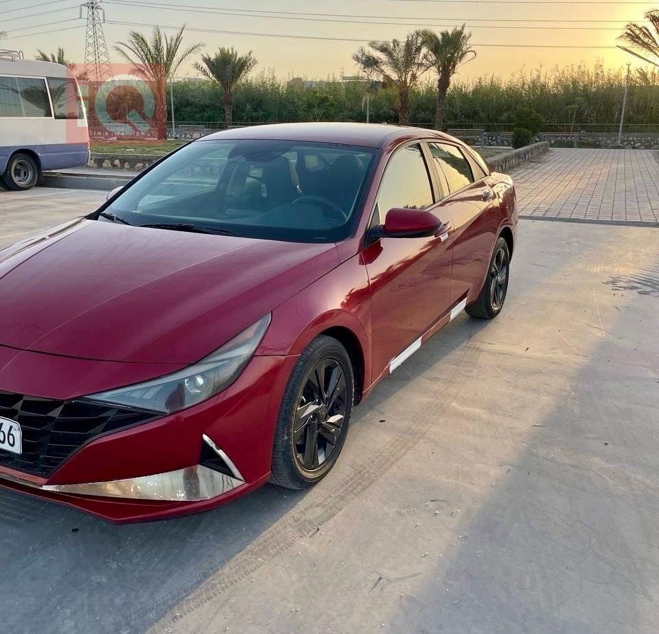 هیوندای ئەلەنترا